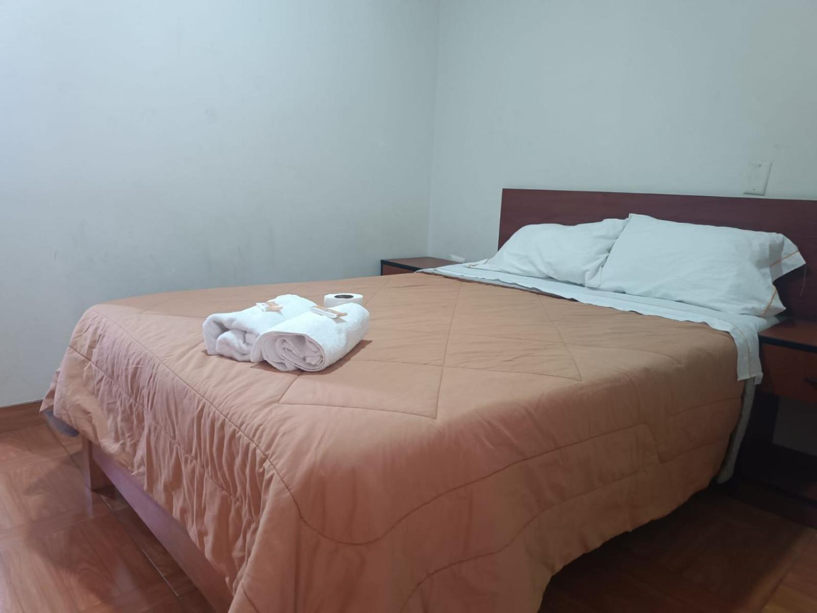 Hostal Yuraq Wasi 596 아야쿠초 외부 사진