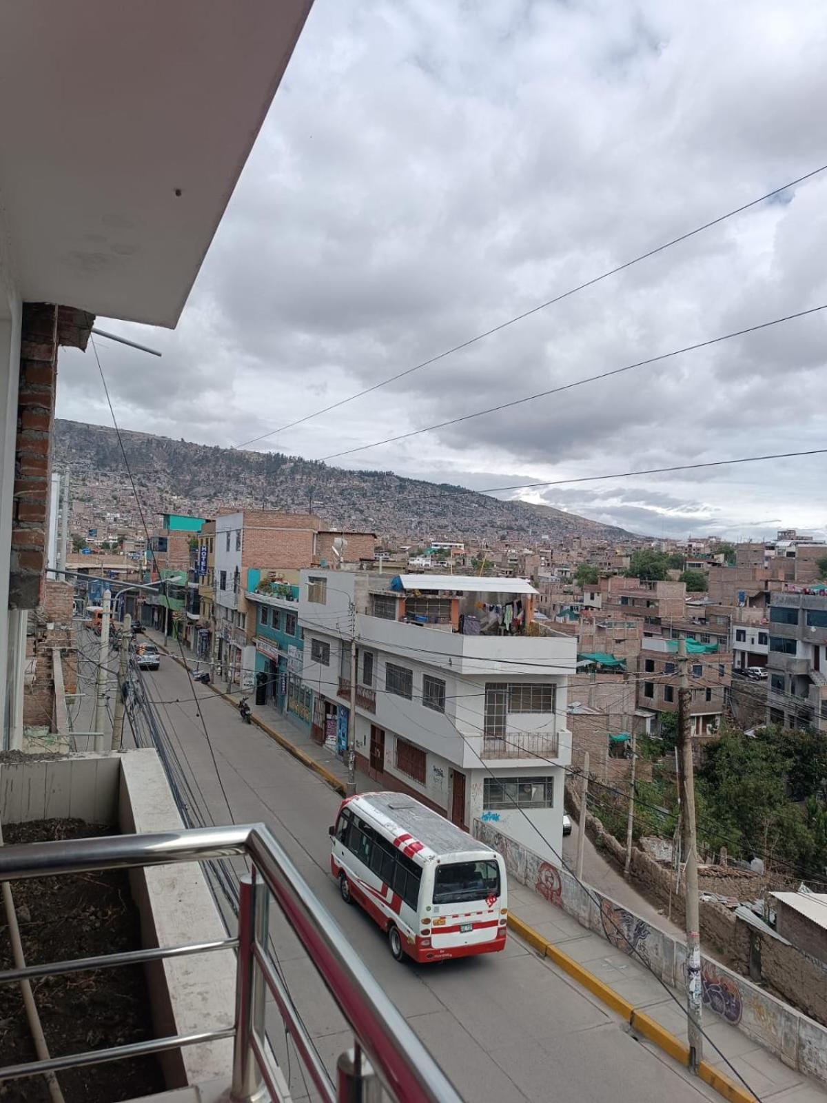 Hostal Yuraq Wasi 596 아야쿠초 외부 사진